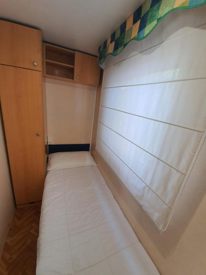 Bungalows Conca De Ter บิลายองกา เด แตร์ ภายนอก รูปภาพ